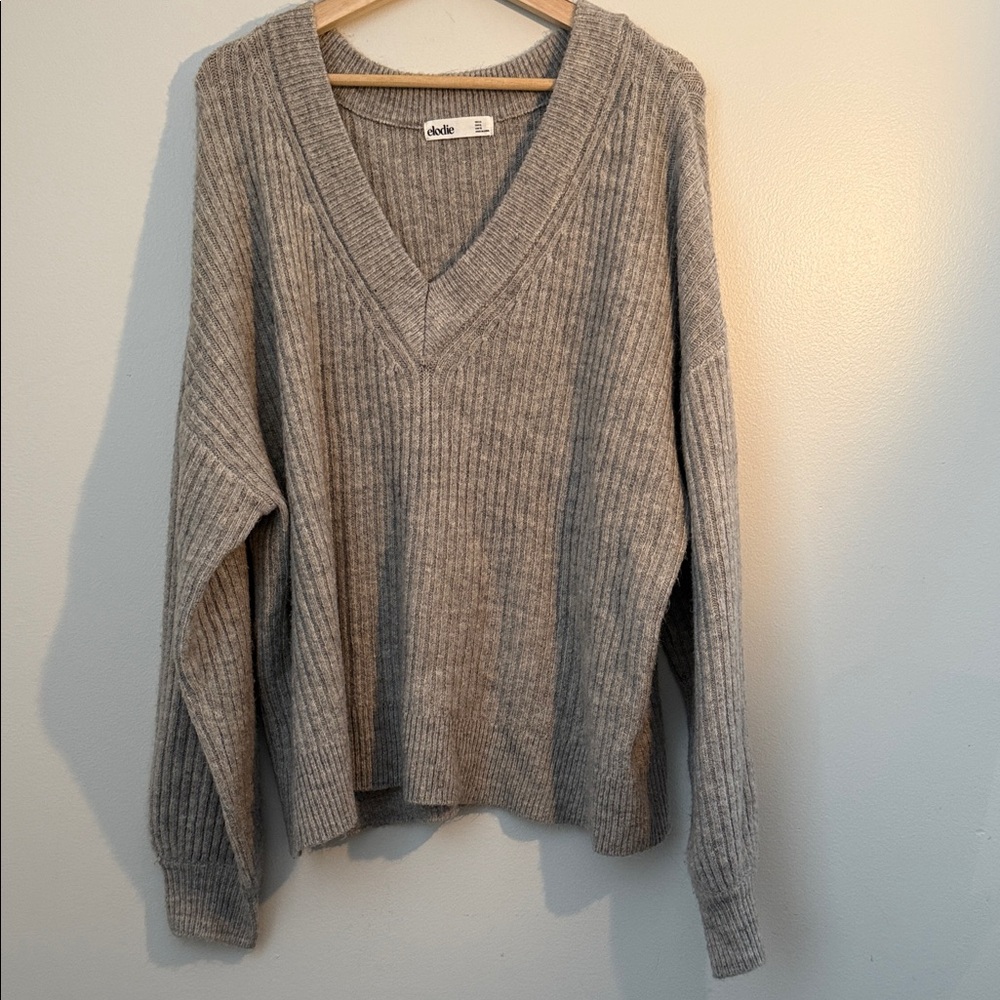 Elodie Light Gray V-Neck Sweater for Women